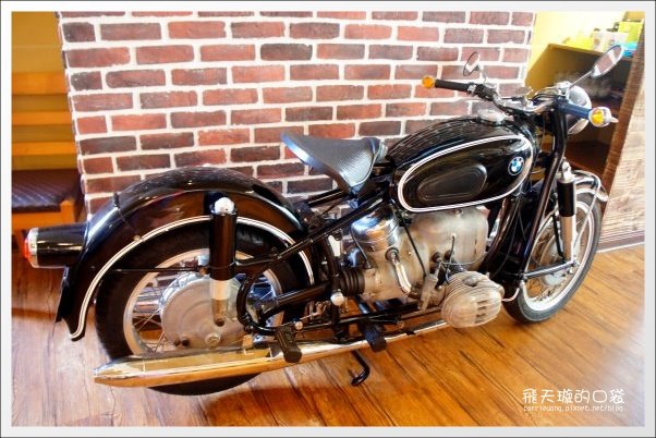 Second Floor (9).JPG