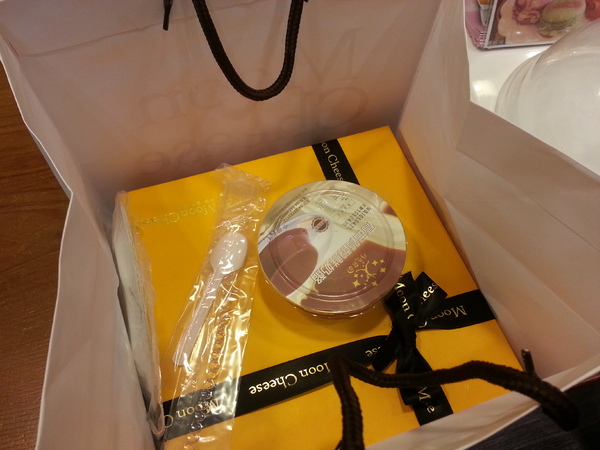 月亮奇司起司烘焙專賣店：【口碑卷19】浪漫氣息的重乳酪。月亮奇司起司烘焙專賣店