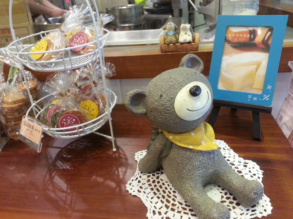 月亮奇司起司烘焙專賣店：【口碑卷19】浪漫氣息的重乳酪。月亮奇司起司烘焙專賣店