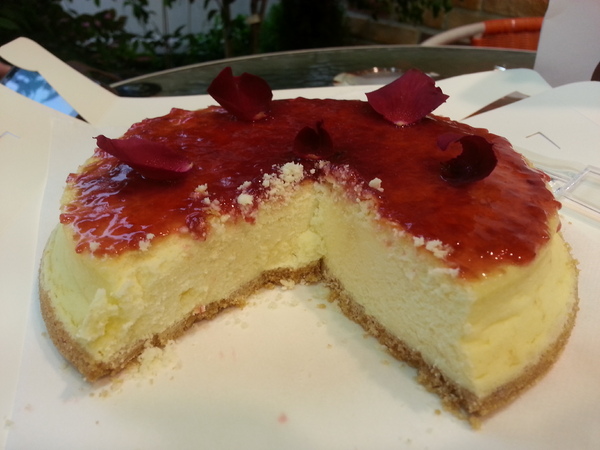 月亮奇司起司烘焙專賣店：【口碑卷19】浪漫氣息的重乳酪。月亮奇司起司烘焙專賣店