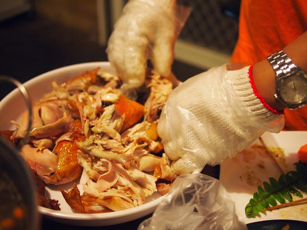 好雞婆土雞城:【食記】【景點】南投好雞婆土雞城&聚彩園休閒山莊@仁愛清境農場 : 與鳳凰共眠~清境山城兩天一夜小旅行! 擺夷料理好吃耶^^
