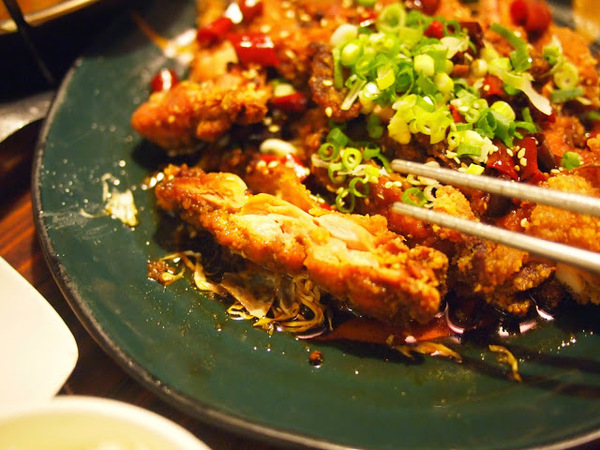 好雞婆土雞城:【食記】【景點】南投好雞婆土雞城&聚彩園休閒山莊@仁愛清境農場 : 與鳳凰共眠~清境山城兩天一夜小旅行! 擺夷料理好吃耶^^