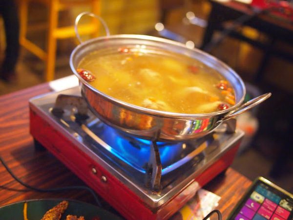 好雞婆土雞城:【食記】【景點】南投好雞婆土雞城&聚彩園休閒山莊@仁愛清境農場 : 與鳳凰共眠~清境山城兩天一夜小旅行! 擺夷料理好吃耶^^