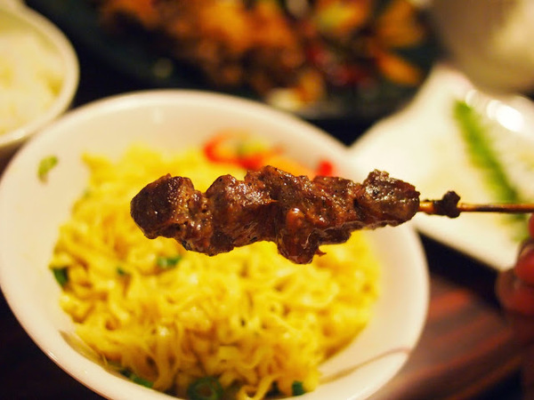 好雞婆土雞城:【食記】【景點】南投好雞婆土雞城&聚彩園休閒山莊@仁愛清境農場 : 與鳳凰共眠~清境山城兩天一夜小旅行! 擺夷料理好吃耶^^