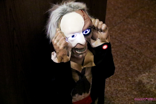 石窯屋：【蘆洲美食】二訪☼石窯屋 ☼窯烤披薩&半月烤餅美味又特別,推薦必嘗~秋季威尼斯墨魚義大利燉飯搭漁港現流小卷海味十足,快來參加萬聖節派對吧!