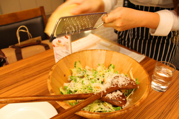 石窯屋：[台北]道地義大利異國美食 春天草莓饗宴 石窯屋