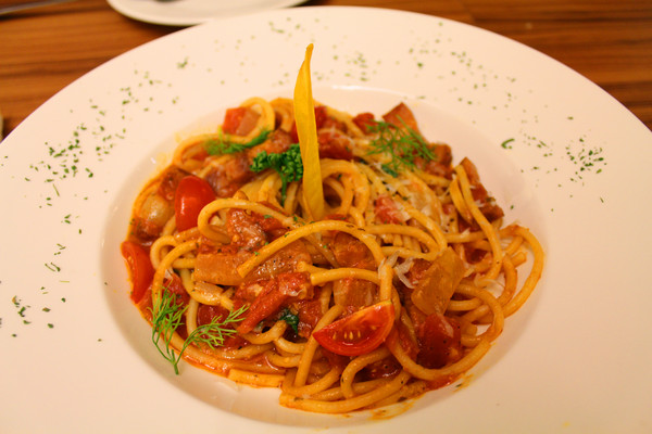 石窯屋：[台北]道地義大利異國美食 春天草莓饗宴 石窯屋