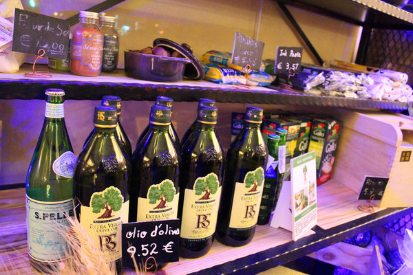 石窯屋：[台北]道地義大利異國美食 春天草莓饗宴 石窯屋