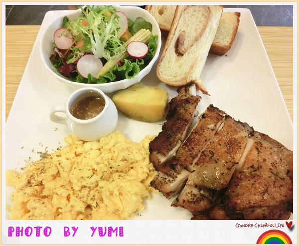 Picturesque 塗鴉空間書店：【愛評口碑券♥第三十彈】台南成大18巷輕食♥Relax的一天@塗鴉空間書店 Picturesque