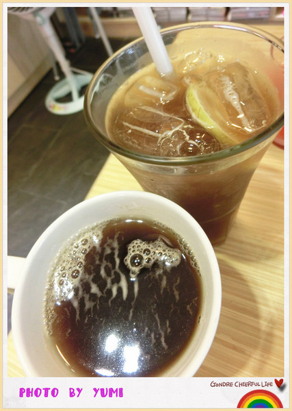 Picturesque 塗鴉空間書店：【愛評口碑券♥第三十彈】台南成大18巷輕食♥Relax的一天@塗鴉空間書店 Picturesque