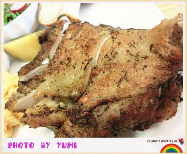 Picturesque 塗鴉空間書店：【愛評口碑券♥第三十彈】台南成大18巷輕食♥Relax的一天@塗鴉空間書店 Picturesque