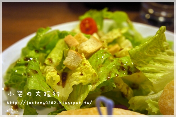 Läbu Café：[台北市] 下雨天的午後，來★Läbu Café★休息片刻吧!!!