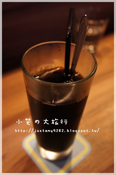 Läbu Café：[台北市] 下雨天的午後，來★Läbu Café★休息片刻吧!!!