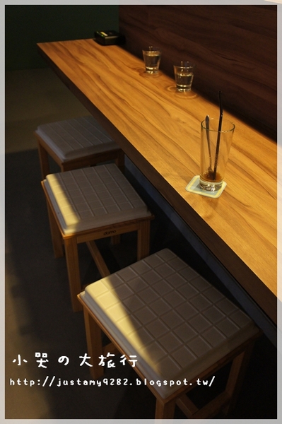 Läbu Café：[台北市] 下雨天的午後，來★Läbu Café★休息片刻吧!!!