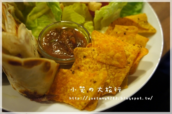 Läbu Café：[台北市] 下雨天的午後，來★Läbu Café★休息片刻吧!!!