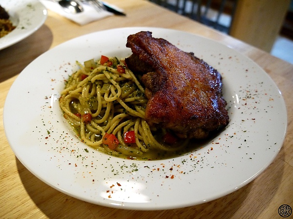 相片 13-9-14 下午3 40 16.jpg