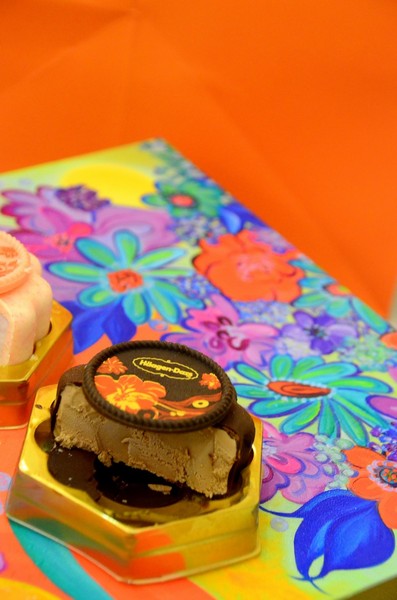 Haagen-Dazs 哈根達斯:【美食。臺灣】就用這個攻佔嫦娥的心吧 ❤Haagen-Dazs冰淇淋月餅,玲瓏心意❤