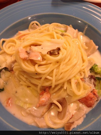 1061048_605131042850902_519872575_n