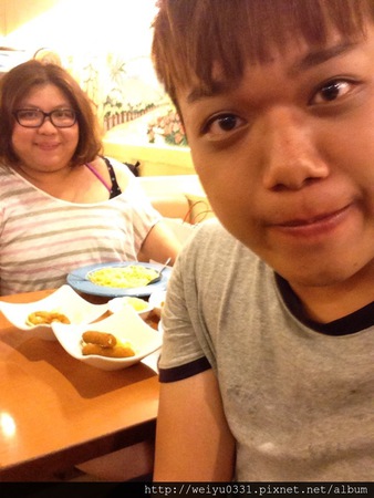 1061908_605131596184180_2007653597_n