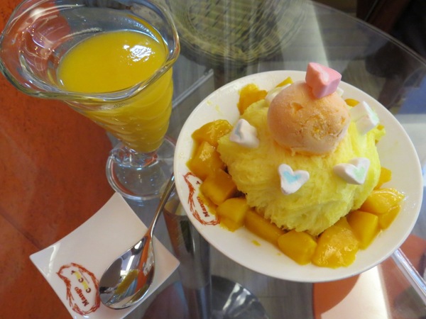 芒果恰恰冰館(台北光復總店)：沒有口碑券也要慕名去嚐的【芒果恰恰】