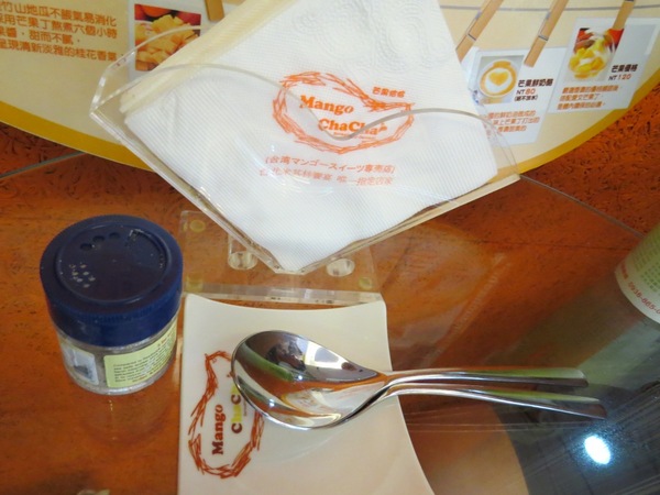 芒果恰恰冰館(台北光復總店)：沒有口碑券也要慕名去嚐的【芒果恰恰】