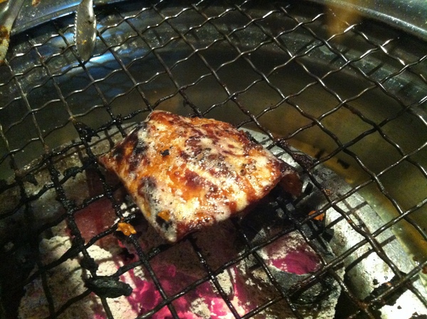 赤坂屋日式炭烤燒肉店：【星羽愛美食-台中】赤坂屋~讓人驚艷的燒肉店