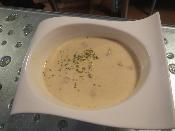 Aqua Kiss 水吻2  Surfer店：【口碑券NO.45】注重視覺效果的＂內湖美食Aqua Kiss 水吻2 Surfer＂食記