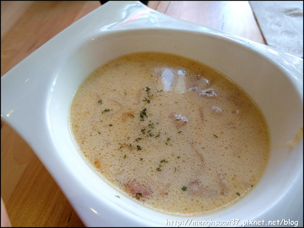 Aqua Kiss 水吻2 Surfer店:《口碑券。二十一彈》真夏創意料理【內湖美食Aqua Kiss 水吻2 Surfer】