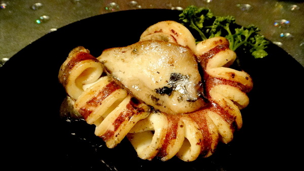 Aqua Kiss 水吻2  Surfer店：【口碑卷51】特色餐廳！內湖美食Aqua Kiss 水吻2 Surfer店！