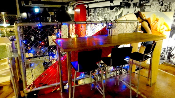 Aqua Kiss 水吻2  Surfer店：【口碑卷51】特色餐廳！內湖美食Aqua Kiss 水吻2 Surfer店！