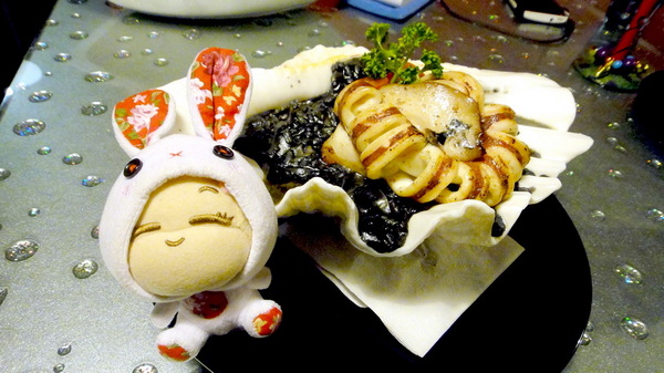 Aqua Kiss 水吻2  Surfer店：【口碑卷51】特色餐廳！內湖美食Aqua Kiss 水吻2 Surfer店！