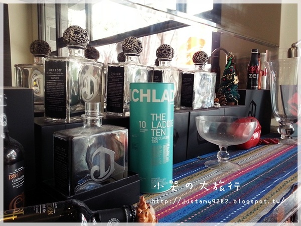 Aqua Kiss 水吻2  Surfer店：[台北市。內湖區] 熱浪襲來~ 快到★Aqua Kiss 水吻2 Surfer★消消暑唄!