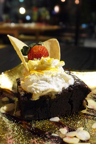 Aqua Kiss 水吻2  Surfer店：熱情有勁的南洋風味料理～內湖美食Aqua Kiss 水吻2 Surfer店