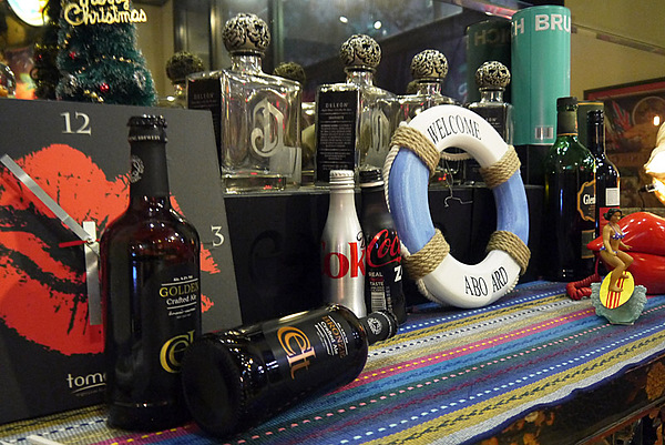 Aqua Kiss 水吻2  Surfer店：熱情有勁的南洋風味料理～內湖美食Aqua Kiss 水吻2 Surfer店