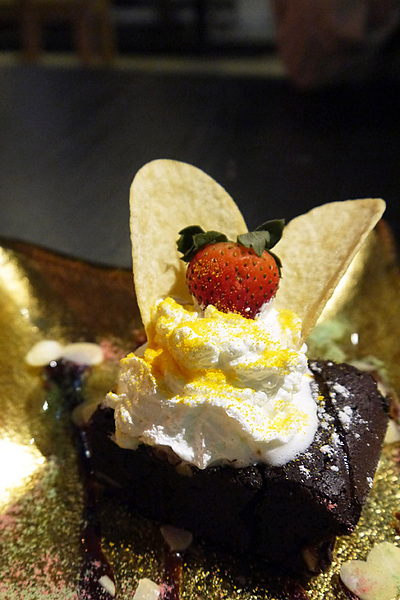 Aqua Kiss 水吻2  Surfer店：熱情有勁的南洋風味料理～內湖美食Aqua Kiss 水吻2 Surfer店