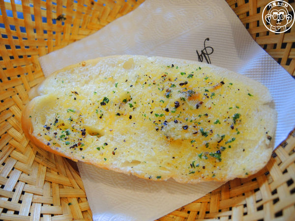 Aqua Kiss 水吻2 Surfer店:呷飽祙【台北內湖・Aqua Kiss水吻2-Surfer店】重量級冰品與囂張龍蝦麵