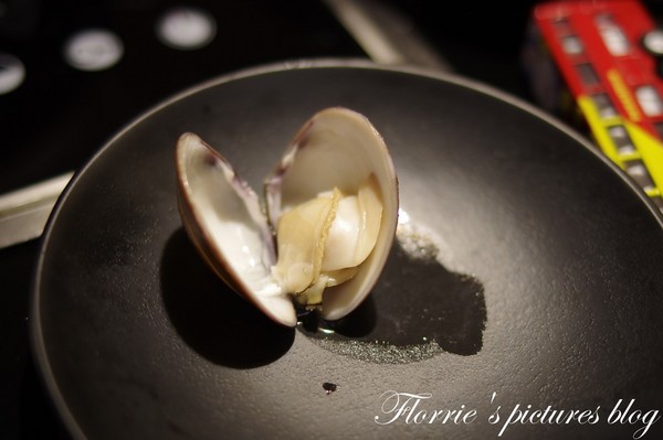 嚴選鍋品食尚養生麻辣鴛鴦鍋：台北大同區美食~嚴選鍋品食尚麻辣鴛鴦鍋~有鱘龍魚的火鍋店