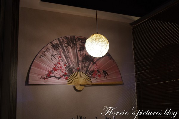 嚴選鍋品食尚養生麻辣鴛鴦鍋：台北大同區美食~嚴選鍋品食尚麻辣鴛鴦鍋~有鱘龍魚的火鍋店