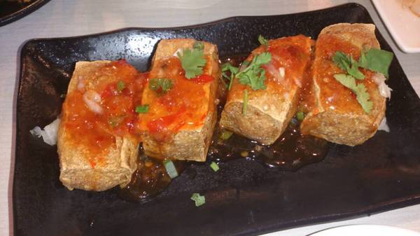 Lacuz新泰食餐廳(士林旗艦店):Lacuz新泰食餐廳(士林旗艦店)~辣爽爽(微辣)的好滋味!