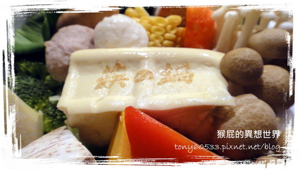 筷鍋:【台北】號稱全台最優涮涮鍋!超大片的安格斯和牛搭配日本頂級醬料之筷鍋!