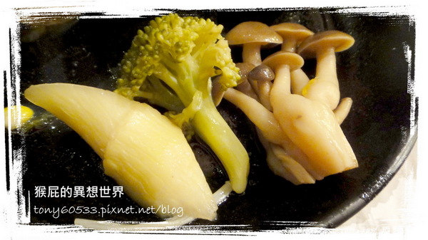 筷鍋:【台北】號稱全台最優涮涮鍋!超大片的安格斯和牛搭配日本頂級醬料之筷鍋!