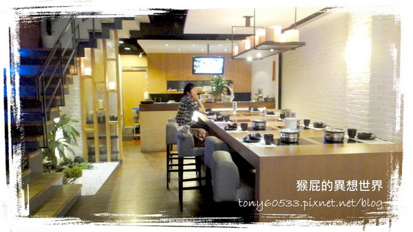 筷鍋:【台北】號稱全台最優涮涮鍋!超大片的安格斯和牛搭配日本頂級醬料之筷鍋!