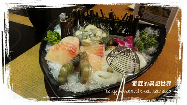 筷鍋:【台北】號稱全台最優涮涮鍋!超大片的安格斯和牛搭配日本頂級醬料之筷鍋!