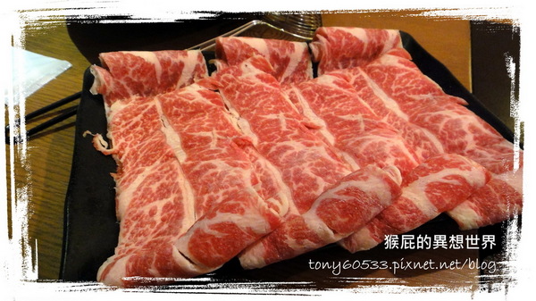 筷鍋:【台北】號稱全台最優涮涮鍋!超大片的安格斯和牛搭配日本頂級醬料之筷鍋!