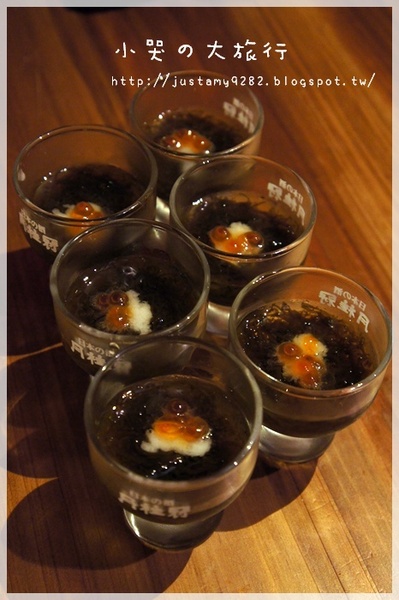 微風建一食堂：[台北市。遼寧街口] ★微風建一食堂★每天都有不一樣的驚喜! 金箔干貝~ OMG 實在是太邪惡了!!!