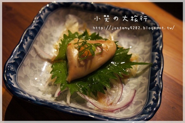 微風建一食堂：[台北市。遼寧街口] ★微風建一食堂★每天都有不一樣的驚喜! 金箔干貝~ OMG 實在是太邪惡了!!!