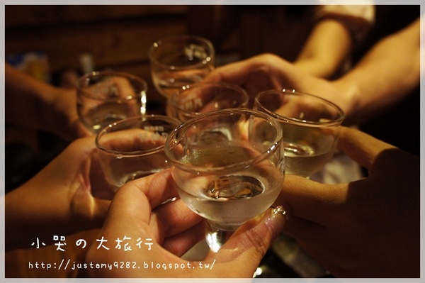 微風建一食堂：[台北市。遼寧街口] ★微風建一食堂★每天都有不一樣的驚喜! 金箔干貝~ OMG 實在是太邪惡了!!!