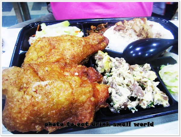 皇家傳承牛肉麵(新海店)：得過獎的牛肉麵湯頭真是一級棒