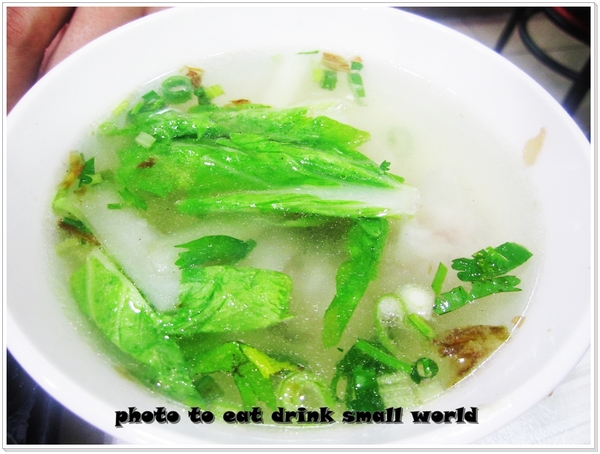 皇家傳承牛肉麵(新海店)：得過獎的牛肉麵湯頭真是一級棒