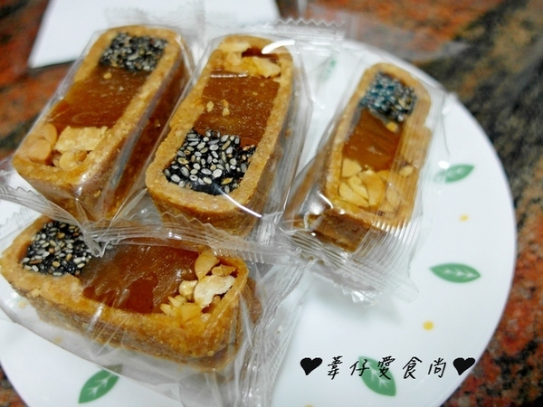 詹記花生糖:詹記花生糖讓我們嚐盡〞冏〞甜滋味~